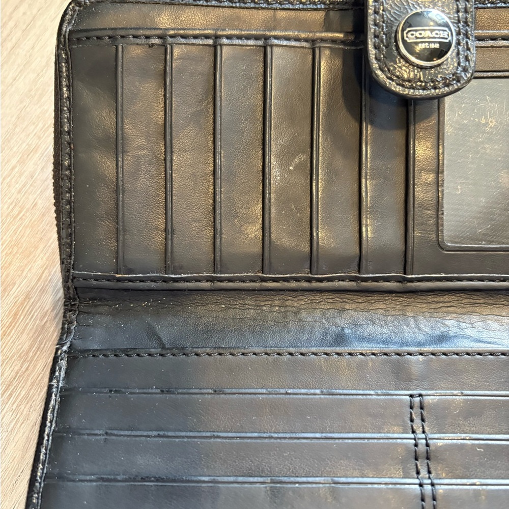 Coach Wallet - Picture 6 of 10